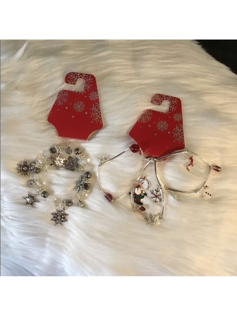 Snowflake charm stretch bracelet & Red Bead & Christmas charm stretch …